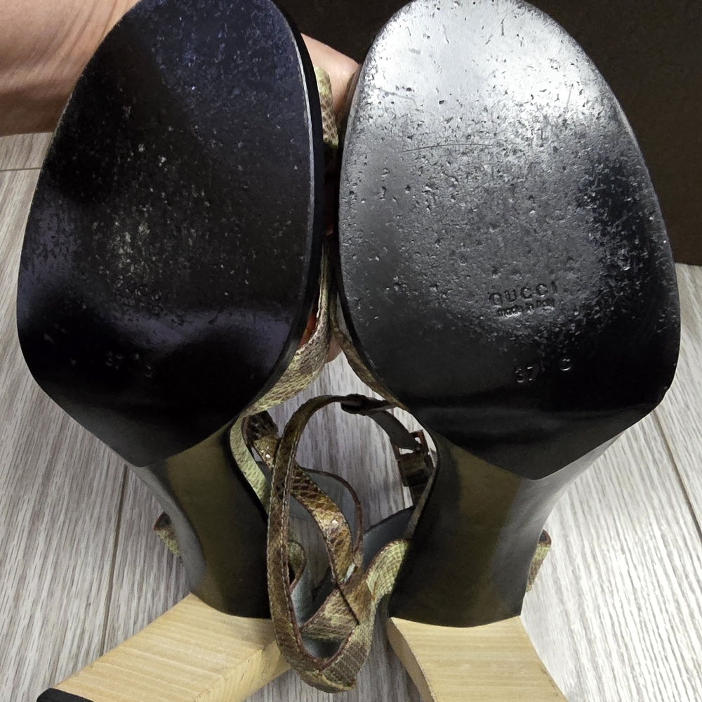 Gucci Sandals - Picture 9 of 14